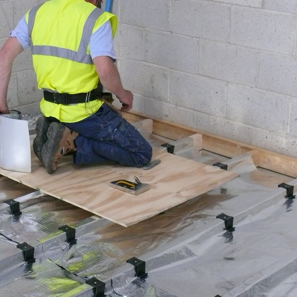 Foil-Tec Double Lite - Insulating Vapour Control Layer